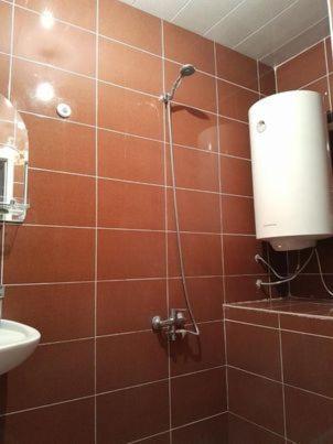 Guesthouse Luka Ushguli Buitenkant foto